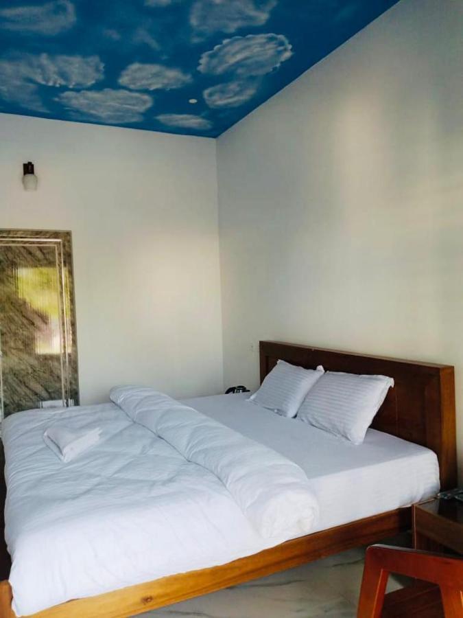 The Lavender Resort Waynad Vaduvanchal 外观 照片