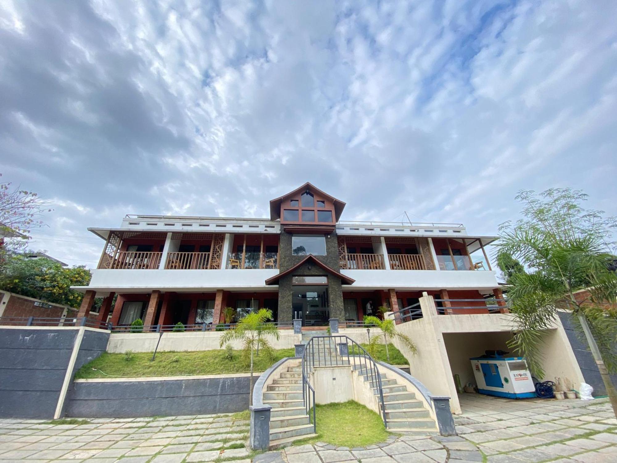 The Lavender Resort Waynad Vaduvanchal 外观 照片
