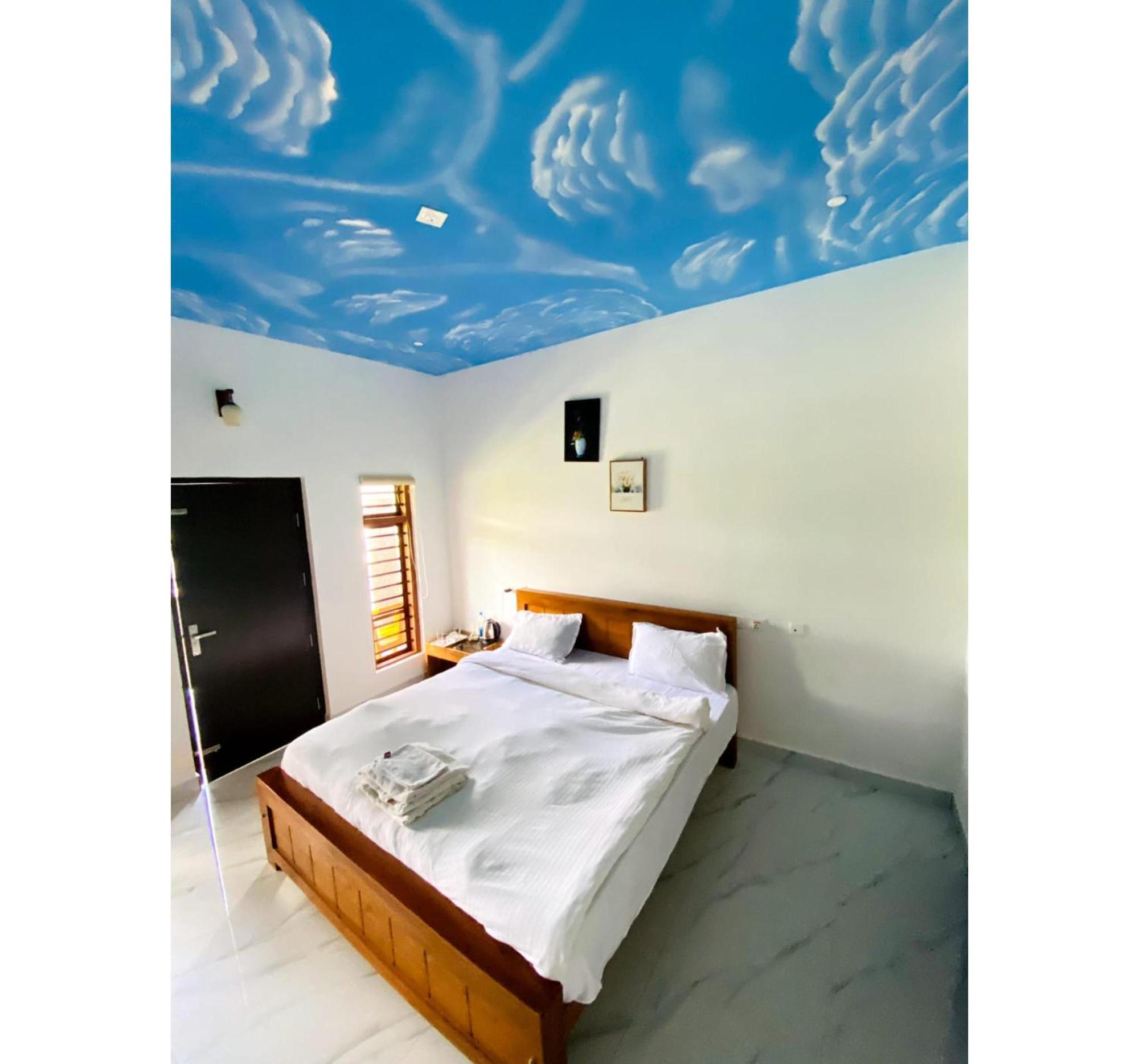 The Lavender Resort Waynad Vaduvanchal 外观 照片